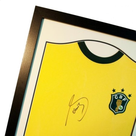 (image for) Brasil Socrates Signed Shirt Silhouette