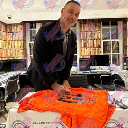 (image for) Netherlands Gullit Retro Signed Shirt (Framed)
