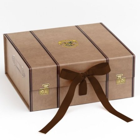 (image for) Harry Potter Medium Trunk Gift Box