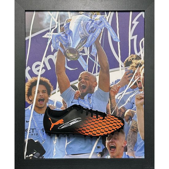 (image for) Manchester City FC Kompany Signed Boot (Framed)