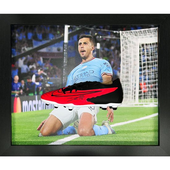 (image for) Manchester City FC Rodri Signed Boot (Framed)