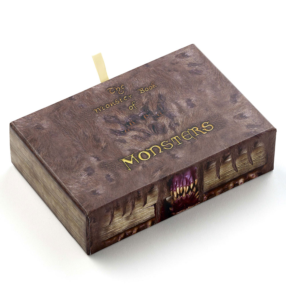 Harry Potter Monster Book Keyring & Badge Gift Box