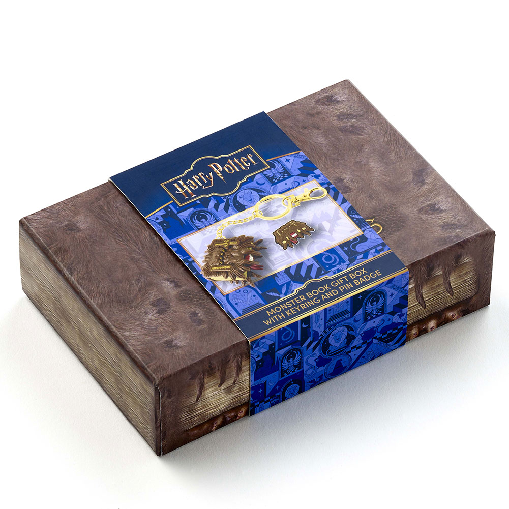 Harry Potter Monster Book Keyring & Badge Gift Box