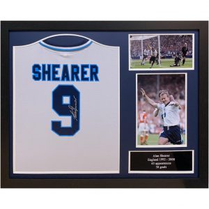England FA Sheraer Signed Shirt (Framed)